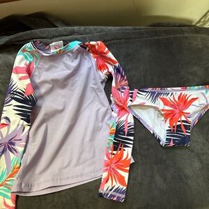 Kamik Kids Lilac Rashguard Set with Tropical Print Sleeves